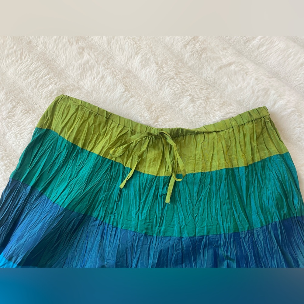 Cache skirt. - Picture 3 of 10